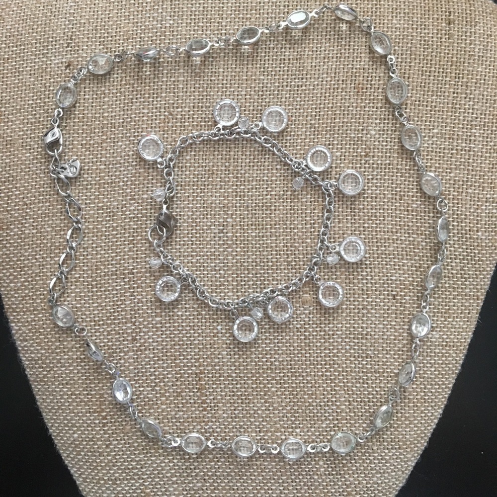 •Swarovski• genuine crystal necklace & bracelet